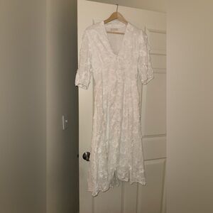 Elegant White Midi Dress